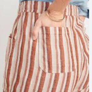 Pull On Striped Shorts Size Medium. Linen Blend. SKU 3